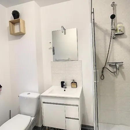 Magnifique Studio Centre Ville Tout Confort 2 Pers דירה *
